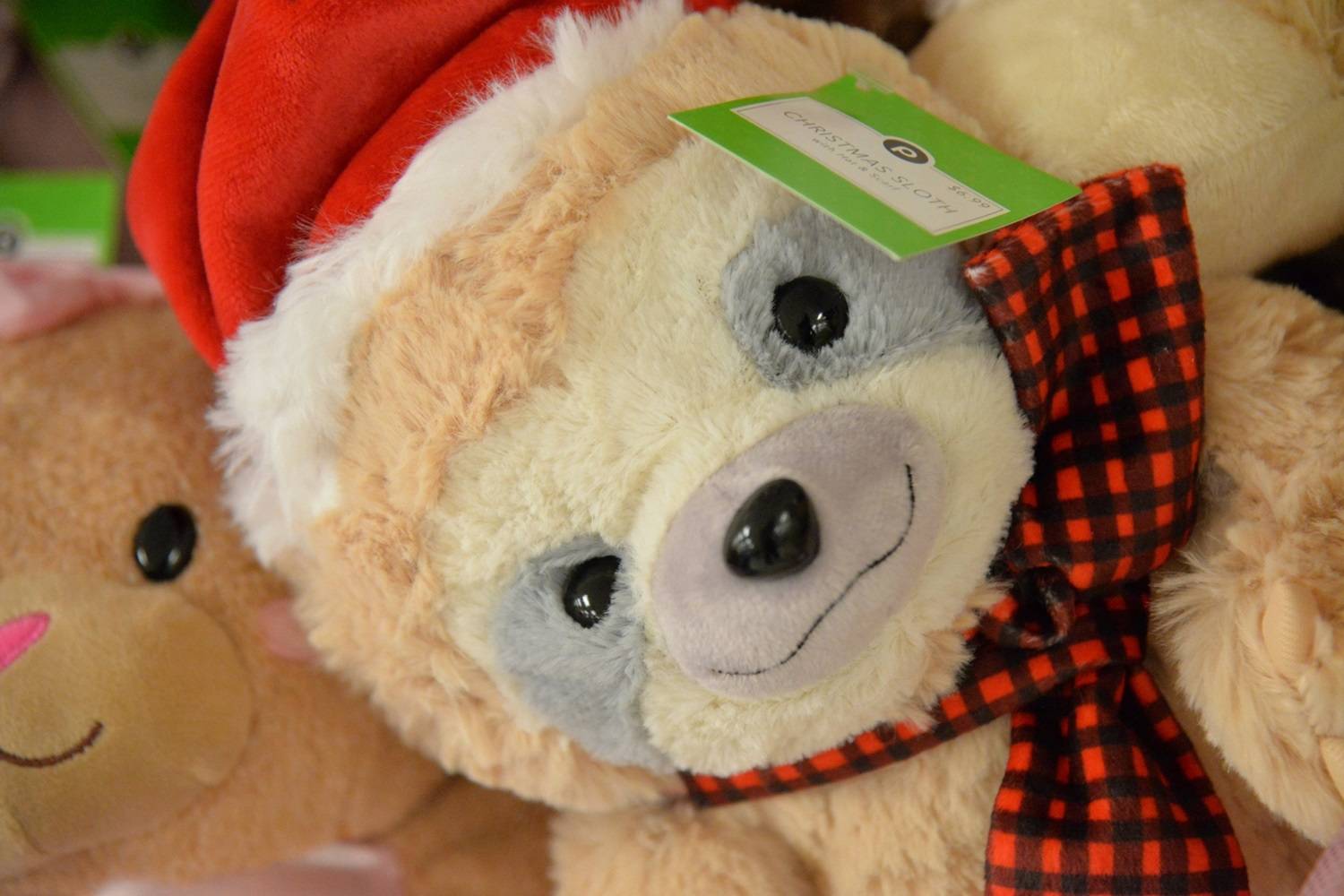 teddy bear holiday gift shop